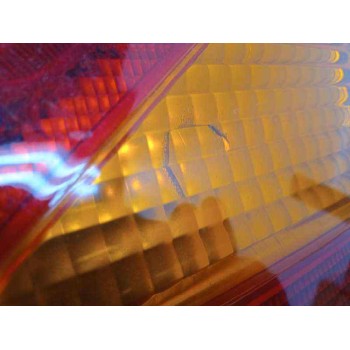 Recambio de piloto trasero derecho interior para ssangyong rodius xdi referencia OEM IAM 3064411 TOCADO POR DENTRO LIGERAMENTE 