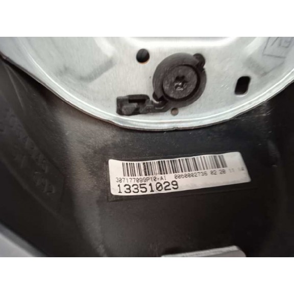 Recambio de volante para opel zafira tourer 2.0 cdti referencia OEM IAM 13351029  CON MANDOS