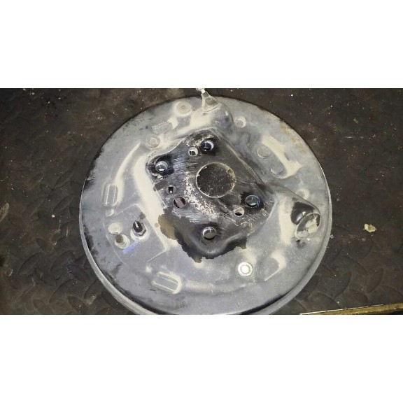 Recambio de tambor freno trasero para ford fiesta (cb1) 1.6 tdci cat referencia OEM IAM 8V511113A  CON ABS