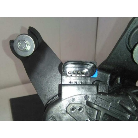 Recambio de motor limpia trasero para kia venga basic referencia OEM IAM 987001P000  