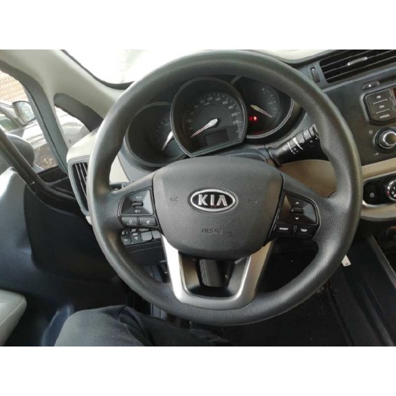 Recambio de volante para kia rio basic referencia OEM IAM  SIN AIRBAG 