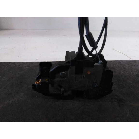 Recambio de cerradura puerta trasera derecha para renault clio iii expression referencia OEM IAM  4 PIN 