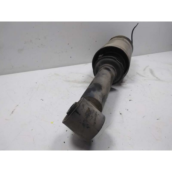 Recambio de amortiguador delantero derecho para land rover discovery v6 td s referencia OEM IAM 22214641 SUSPENSION NEUMATICA 