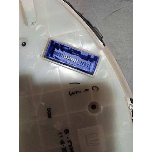 Recambio de cuadro instrumentos para opel astra j lim. cosmo referencia OEM IAM 1335672 260 KM 6 RPM