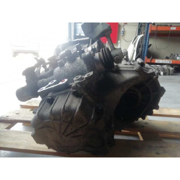 Recambio de caja casco para toyota auris 1.4 turbodiesel cat referencia OEM IAM  PARA PIEZAS 5V