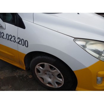 ALETA DELANTERA DERECHA 7841Y1 