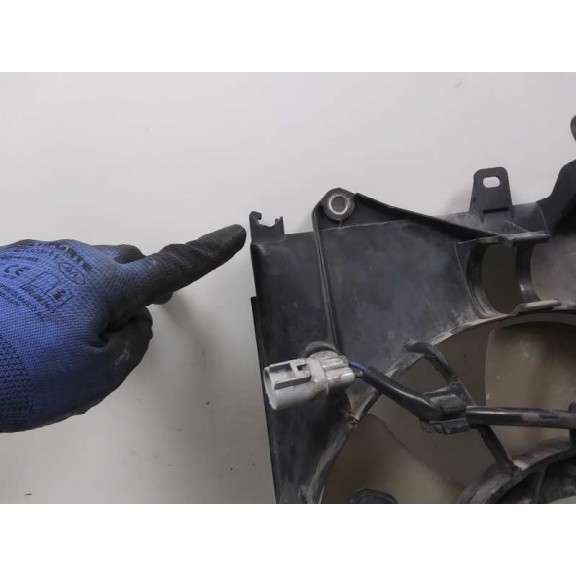 Recambio de electroventilador para toyota prius (nhw20) basis referencia OEM IAM 4227501300 1680007421 1680007250