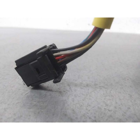 Recambio de retrovisor izquierdo para renault captur zen referencia OEM IAM  7 CABLES 