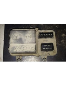 Recambio de caja reles / fusibles para fiat punto berl. (176) 75 s referencia OEM IAM 7738673  