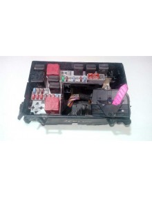 Recambio de caja reles / fusibles para opel corsa d 1.2 16v cat (z 12 xep / lb4) referencia OEM IAM 13292736  