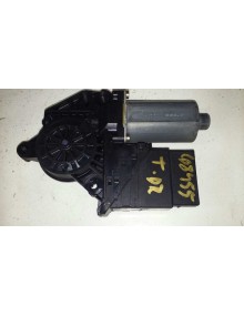 Recambio de motor elevalunas trasero derecho para volkswagen golf iv berlina (1j1) highline referencia OEM IAM 101438203  