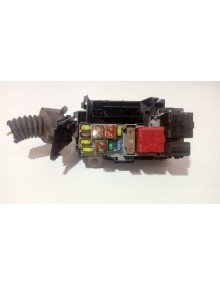 Recambio de caja reles / fusibles para opel corsa d 1.2 16v cat (z 12 xep / lb4) referencia OEM IAM 13246916  