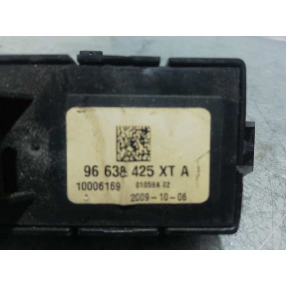 Recambio de warning para peugeot 3008 confort referencia OEM IAM 96638425XT 96638425XT 