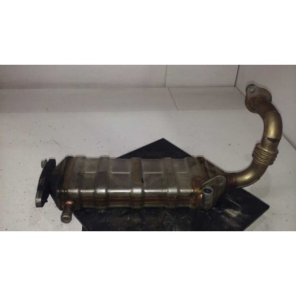 Recambio de enfriador egr para toyota land cruiser (j12) 3.0 turbodiesel referencia OEM IAM 2560130060  