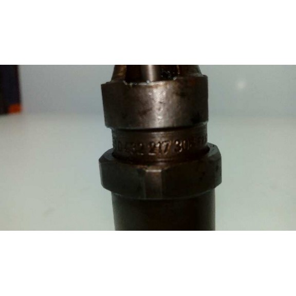 Recambio de inyector para nissan primera berlina (p11) 2.0 turbodiesel cat referencia OEM IAM 0432217308 968252J610 