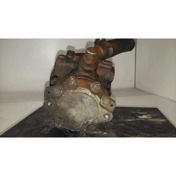 Recambio de bomba direccion para volkswagen t4 transporter/furgoneta (mod. 1991) caja cerrada economy referencia OEM IAM   