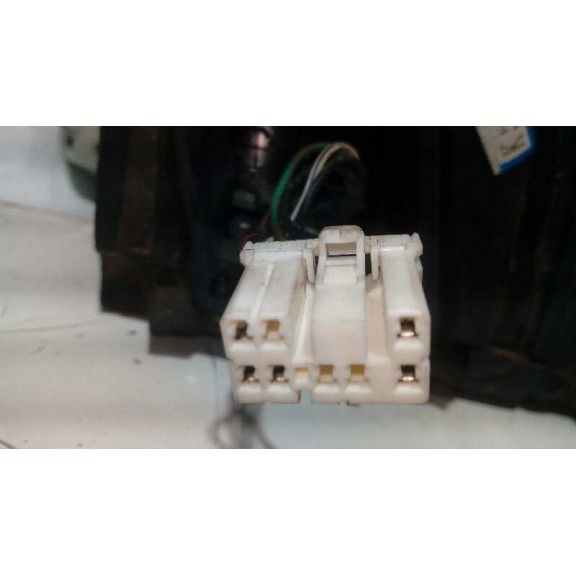 Recambio de retrovisor izquierdo para kia carnival td ls referencia OEM IAM  PLATA ELECTRICO 5 CABLES