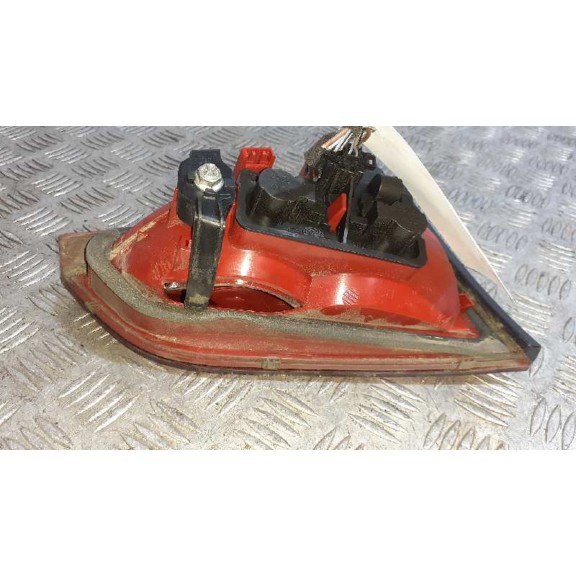 Recambio de piloto trasero derecho interior para audi a4 ber. (b8) básico referencia OEM IAM 8K5945094D  