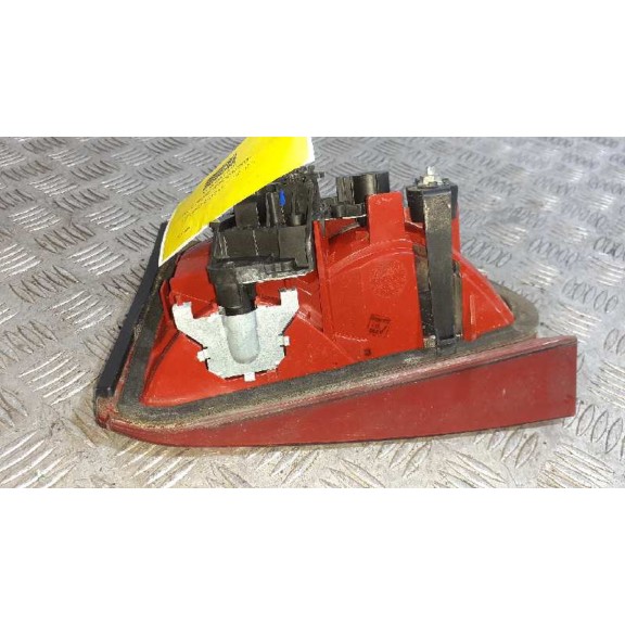 Recambio de piloto trasero derecho interior para audi a4 ber. (b8) básico referencia OEM IAM 8K5945094D  