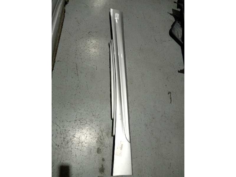 Recambio de faldon lateral para bmw serie 1 berlina (e81/e87) 118d referencia OEM IAM  IZQUIERDO 