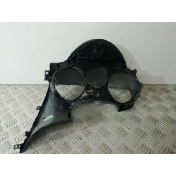 Recambio de plasticos para seat leon (1p1) comfort limited referencia OEM IAM  FRONTIS CUADRO Y FRONTIS RADIO