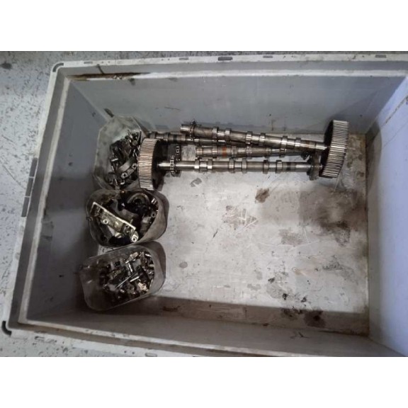 Recambio de culata para jaguar xf 3.0 v6 diesel luxury referencia OEM IAM 9X2Q6090CA DERECHA 