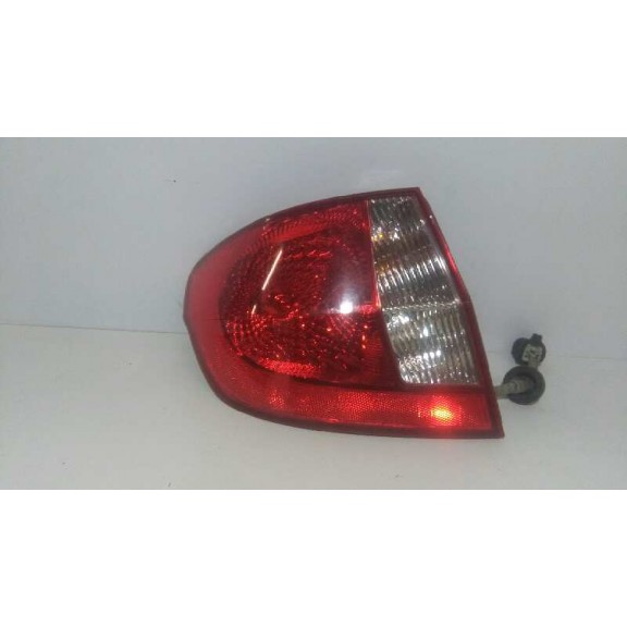 Recambio de piloto trasero izquierdo para hyundai getz (tb) 1.5 crdi referencia OEM IAM 924011C5XX 2ª 5P