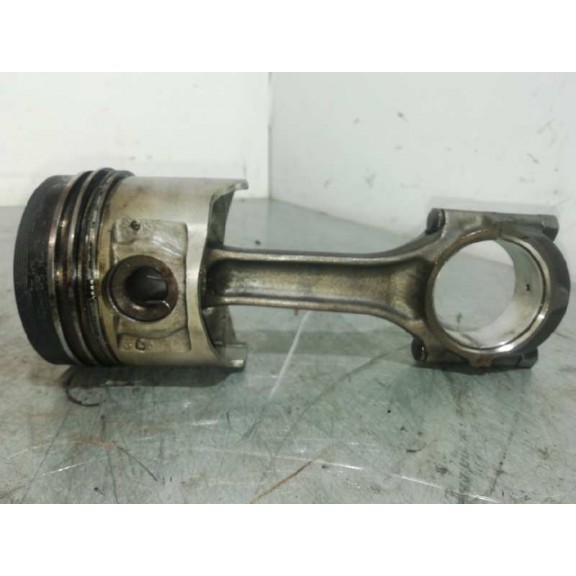Recambio de piston para mitsubishi l 200 (k6/7) 2.5 td cat referencia OEM IAM   