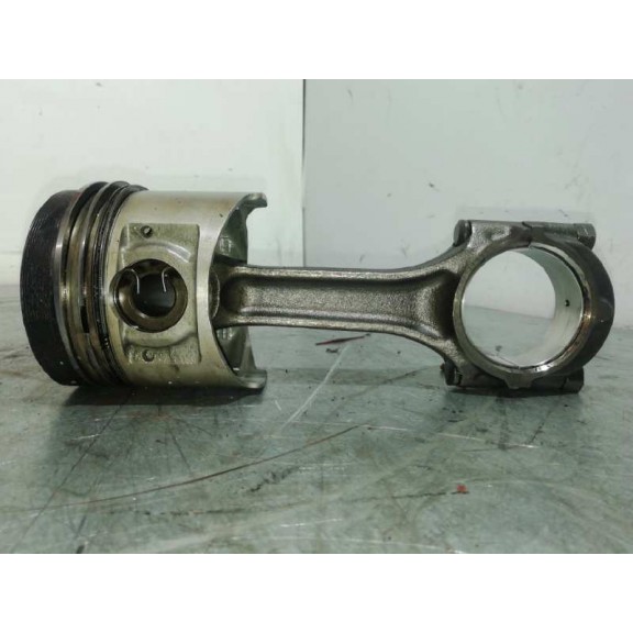 Recambio de piston para mitsubishi l 200 (k6/7) 2.5 td cat referencia OEM IAM   