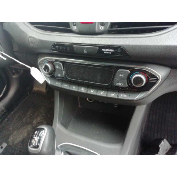 Recambio de mando climatizador para hyundai i30 cw (pd) go! referencia OEM IAM   