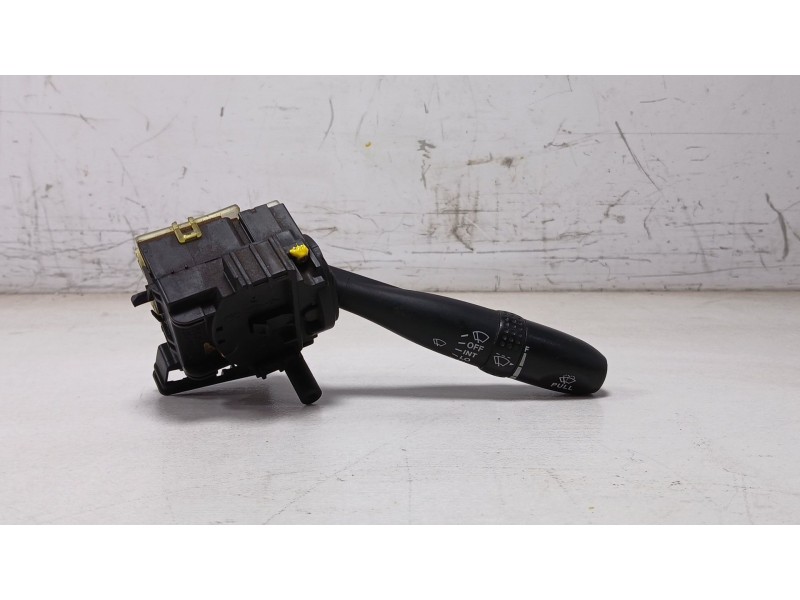 Recambio de mando limpia para hyundai accent iii sedán (mc) 1.5 crdi gls referencia OEM IAM 75733a  