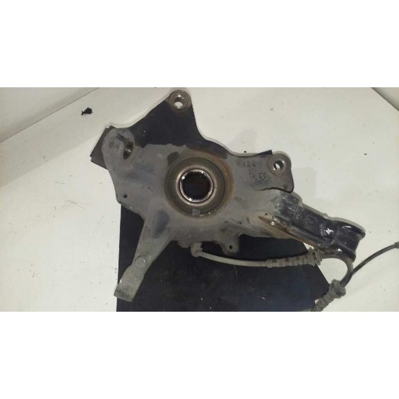 Recambio de mangueta delantera derecha para renault megane iii berlina 5 p dynamique referencia OEM IAM   