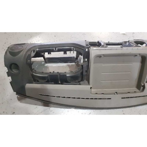 Recambio de salpicadero para renault master kipper doka l3h1 3,5t referencia OEM IAM 6B10000035R  