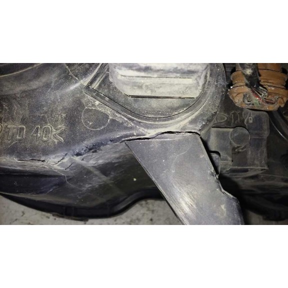 Recambio de faro izquierdo para mg serie 25 (rf) classic (5-ptas.) referencia OEM IAM 89004670  