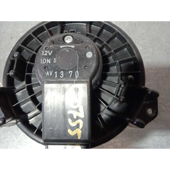 Recambio de motor calefaccion para suzuki sx4 rw (ey) gl referencia OEM IAM AV1370 2 PIN 