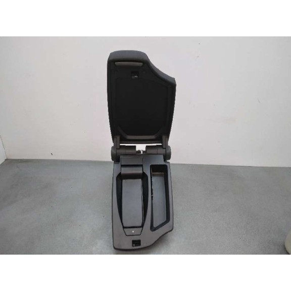 Recambio de apoyabrazos central para bmw serie 1 berlina (e81/e87) 118d referencia OEM IAM 916093502  