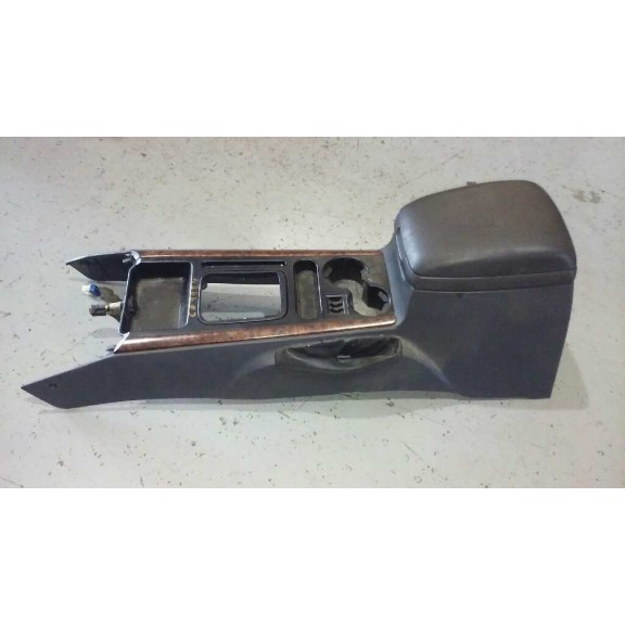 Recambio de apoyabrazos central para kia sorento 2.5 crdi concept referencia OEM IAM   