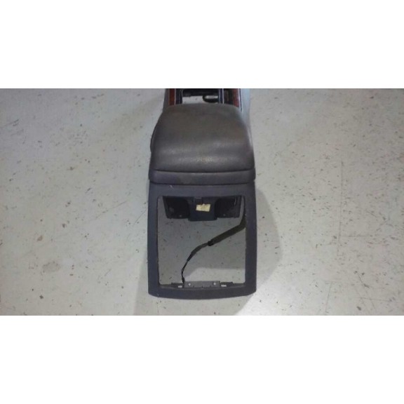 Recambio de apoyabrazos central para kia sorento 2.5 crdi concept referencia OEM IAM   