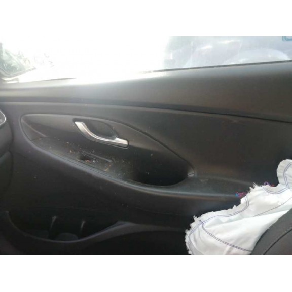 Recambio de guarnecido puerta delantera derecha para hyundai i30 (pd) klass referencia OEM IAM 82302G4010TRY  