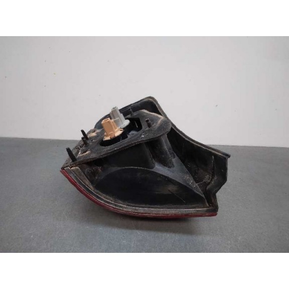 Recambio de piloto trasero derecho para mitsubishi galant familiar (ea0) 2.4 gdi cat referencia OEM IAM 22087201  