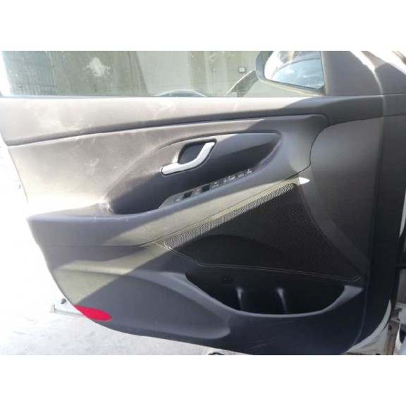 Recambio de guarnecido puerta delantera izquierda para hyundai i30 (pd) klass referencia OEM IAM 82301G4020TRY SIN MANDO DE ELEV