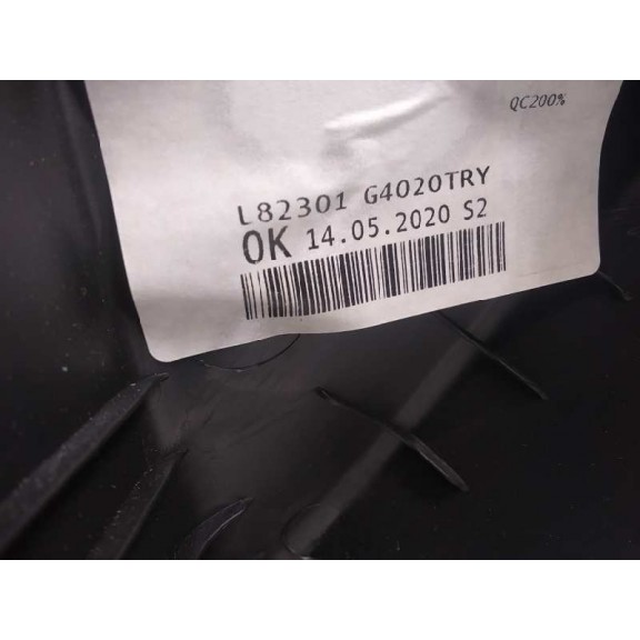 Recambio de guarnecido puerta delantera izquierda para hyundai i30 (pd) klass referencia OEM IAM 82301G4020TRY SIN MANDO DE ELEV
