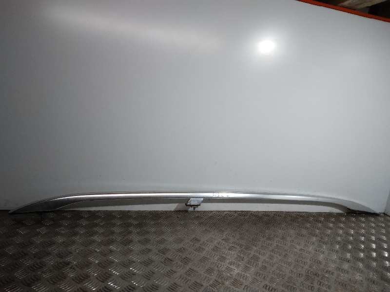 Recambio de barras porta equipaje para seat exeo st (3r5)(2009>) reference referencia OEM IAM 8E9860022M X1 DERECHA