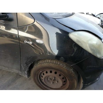 ALETA DELANTERA DERECHA NEGRA RAYADA