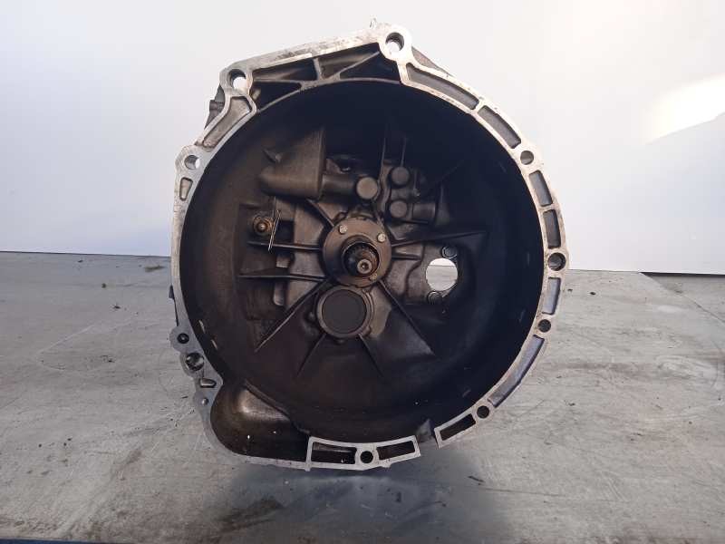 Recambio de caja casco para bmw serie 3 berlina (e90) 318d referencia OEM IAM 23007533818  