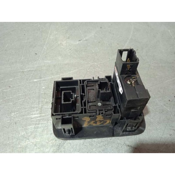 Recambio de interruptor para renault master kipper doka l3h1 3,5t referencia OEM IAM 8200379685  