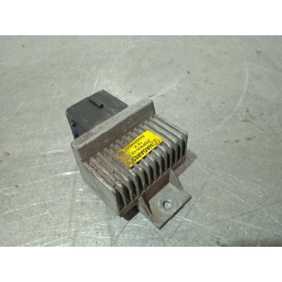 Recambio de rele para renault master kipper doka l3h1 3,5t referencia OEM IAM 8200859243  