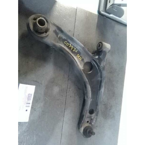 Recambio de brazo suspension inferior delantero derecho para toyota yaris active referencia OEM IAM   