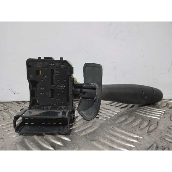 Recambio de mando limpia para renault kangoo (f/kc0) alize referencia OEM IAM 8200379529  