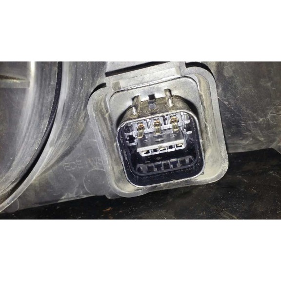 Recambio de faro derecho para kia rio ipanema berlina referencia OEM IAM   